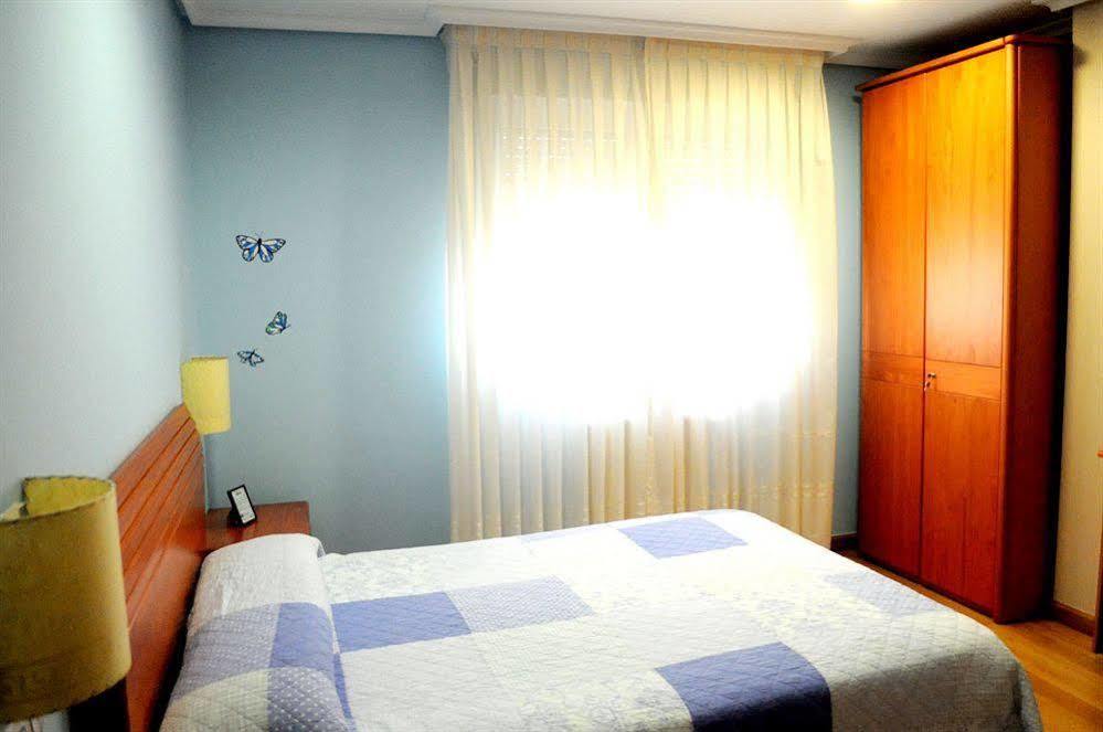 Hotel Brios Луго Екстериор снимка